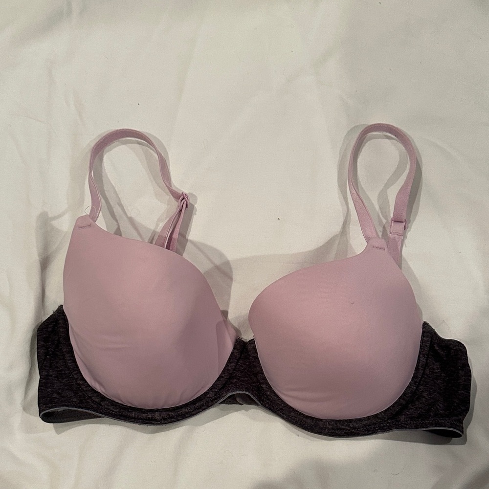 Pink Victorias Secret | wear everywhere lightly line bra 34c
